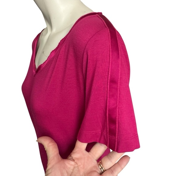 ST JOHN Fuchsia Athletic Jacket + T-shirt Set Satin Contrast Women's Medium - Picture 12 of 16